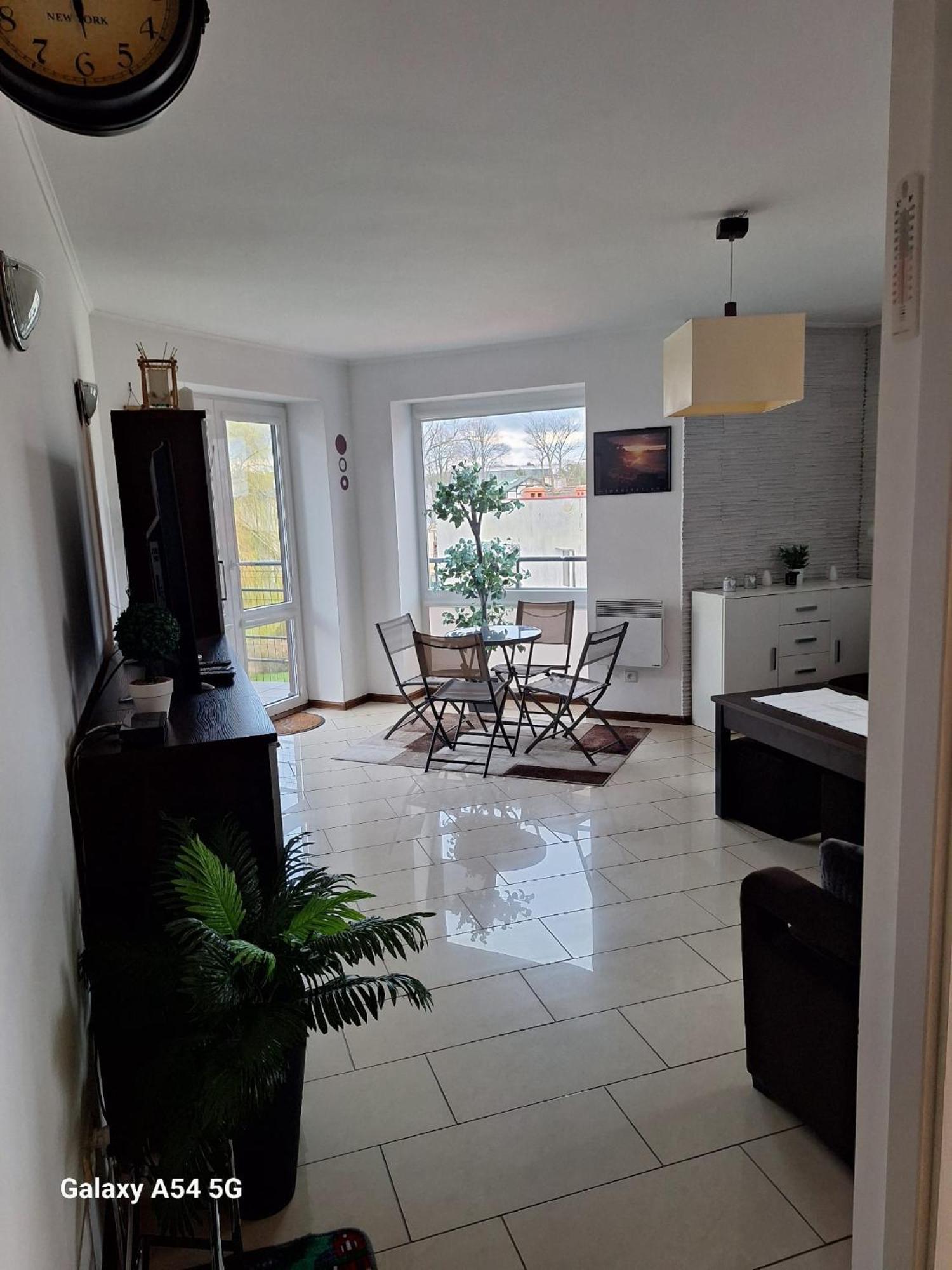 Apartament Z Basenem Do 8 Miejsc Noclegowych Ustronie Morskie Esterno foto