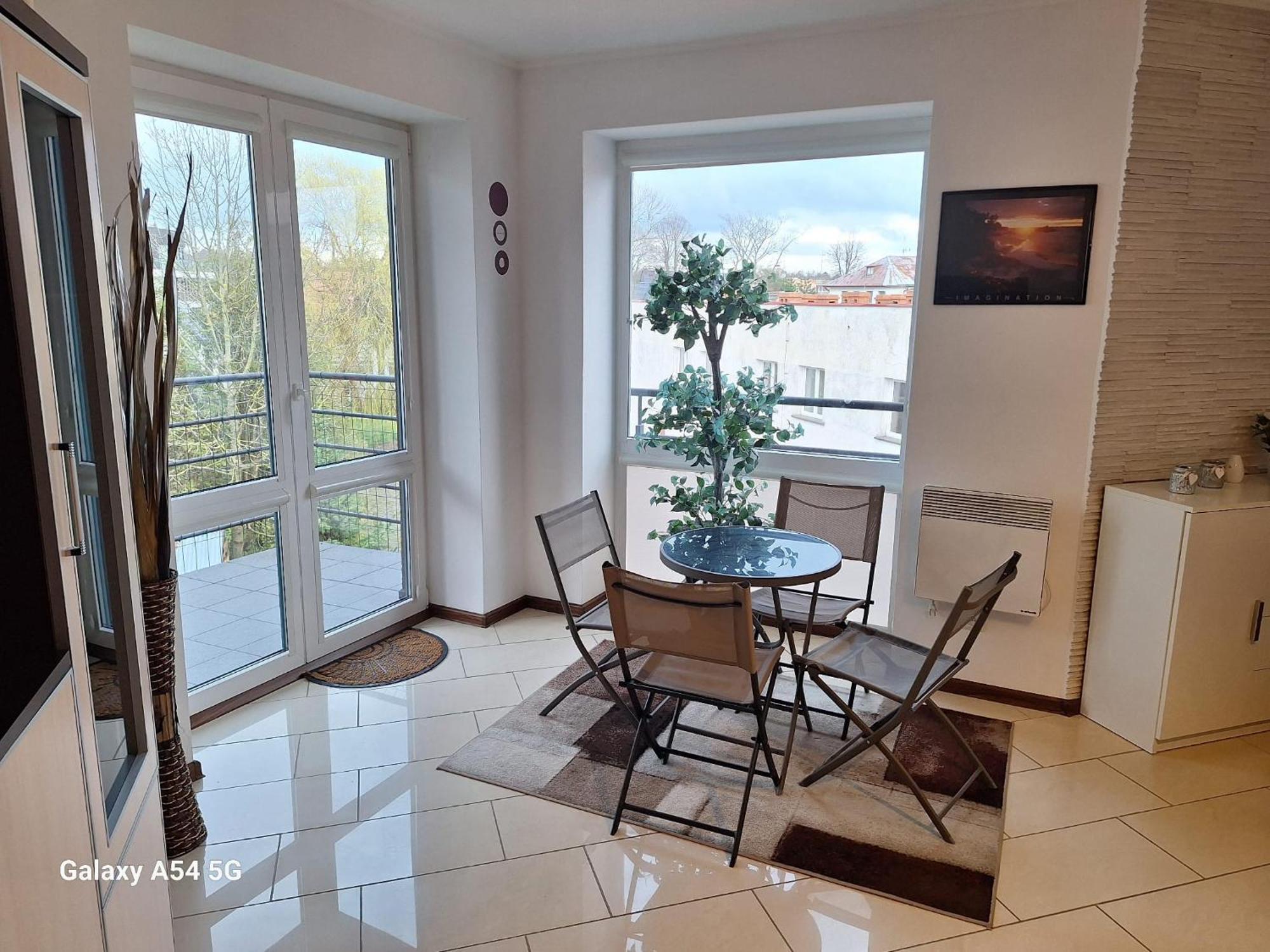 Apartament Z Basenem Do 8 Miejsc Noclegowych Ustronie Morskie Esterno foto